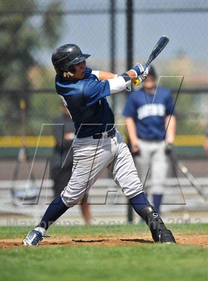 Thumbnail 2 in Crescenta Valley @ Mater Dei Catholic photogallery.