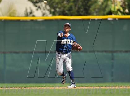 Thumbnail 3 in Crescenta Valley @ Mater Dei Catholic photogallery.