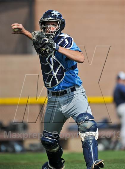 Thumbnail 3 in Crescenta Valley @ Mater Dei Catholic photogallery.