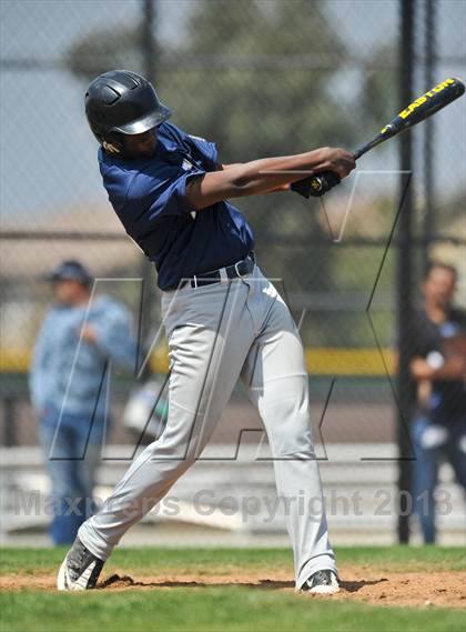 Thumbnail 1 in Crescenta Valley @ Mater Dei Catholic photogallery.