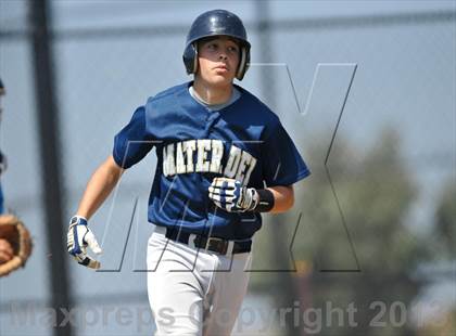 Thumbnail 2 in Crescenta Valley @ Mater Dei Catholic photogallery.