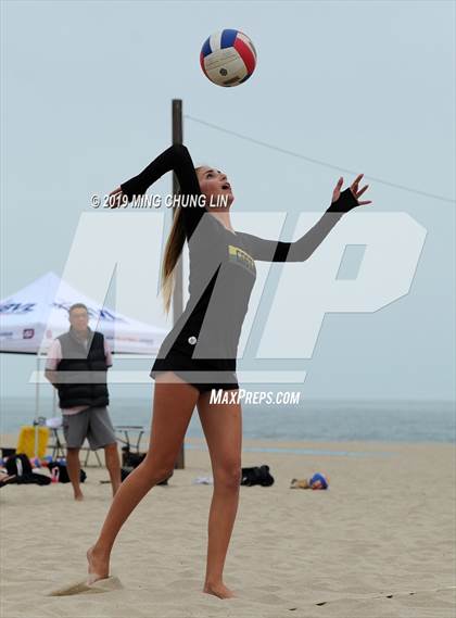 Thumbnail 2 in Mira Costa vs. Chaminade (IBVL Southern Pacific Quarterfinal) photogallery.