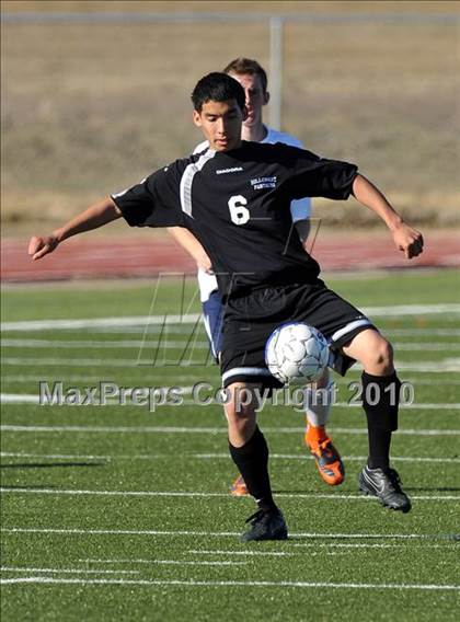 Thumbnail 3 in Wakeland vs Hillcrest (Little Elm Invitational) photogallery.