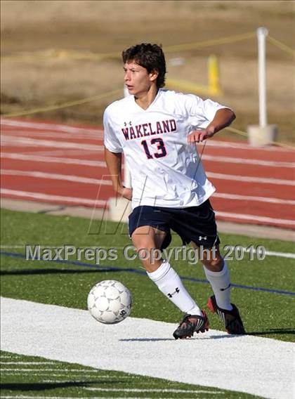 Thumbnail 2 in Wakeland vs Hillcrest (Little Elm Invitational) photogallery.