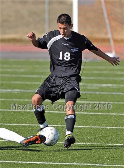 Thumbnail 3 in Wakeland vs Hillcrest (Little Elm Invitational) photogallery.