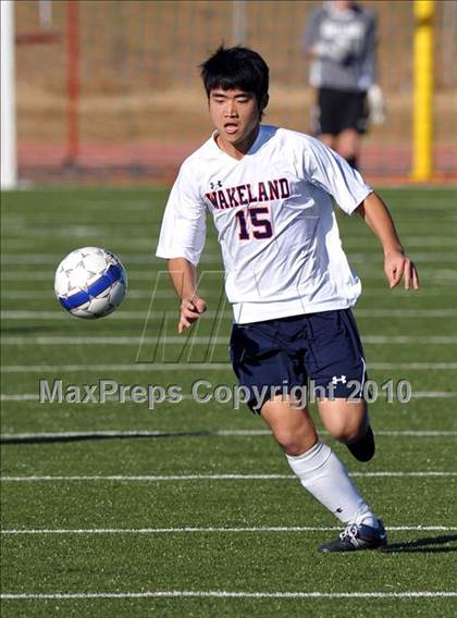 Thumbnail 2 in Wakeland vs Hillcrest (Little Elm Invitational) photogallery.