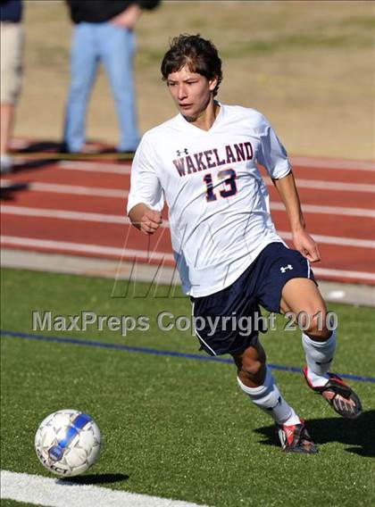 Thumbnail 3 in Wakeland vs Hillcrest (Little Elm Invitational) photogallery.