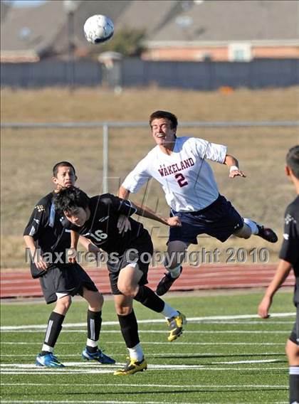Thumbnail 2 in Wakeland vs Hillcrest (Little Elm Invitational) photogallery.
