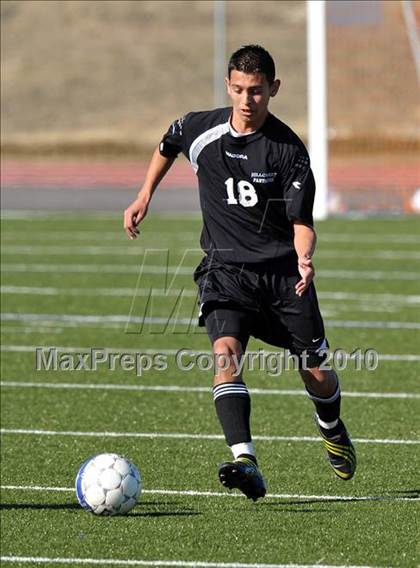 Thumbnail 2 in Wakeland vs Hillcrest (Little Elm Invitational) photogallery.