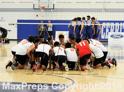 Thumbnail 3 in Saddleback Valley Christian vs. Garden Grove (CIF SS D5 Final) photogallery.
