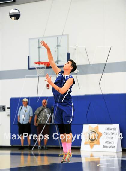 Thumbnail 1 in Saddleback Valley Christian vs. Garden Grove (CIF SS D5 Final) photogallery.