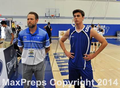 Thumbnail 3 in Saddleback Valley Christian vs. Garden Grove (CIF SS D5 Final) photogallery.