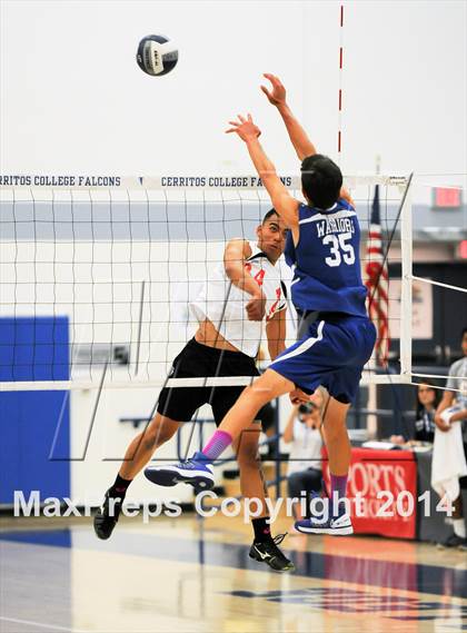 Thumbnail 2 in Saddleback Valley Christian vs. Garden Grove (CIF SS D5 Final) photogallery.