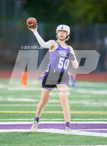 Thumbnail 3 in JV: Tennyson @ Piedmont photogallery.