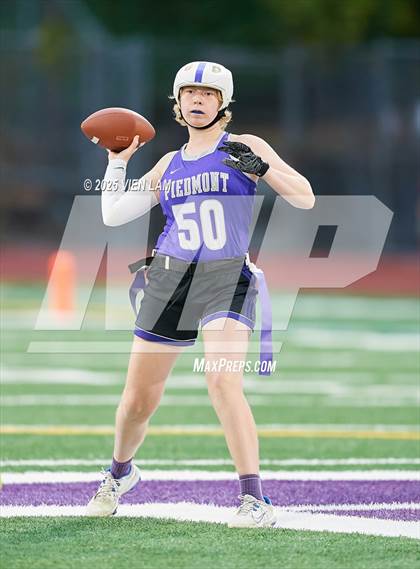 Thumbnail 2 in JV: Tennyson @ Piedmont photogallery.