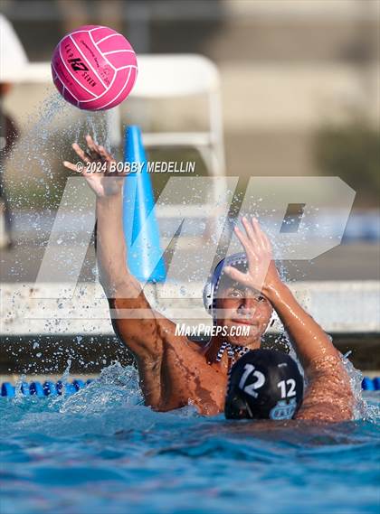 Thumbnail 2 in Clovis North @ Clovis East photogallery.
