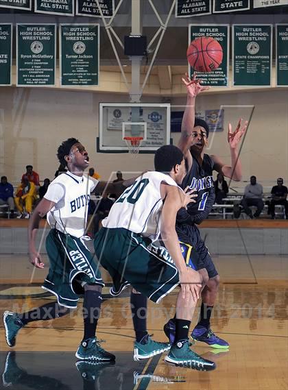 Thumbnail 3 in Butler vs. Johnson photogallery.
