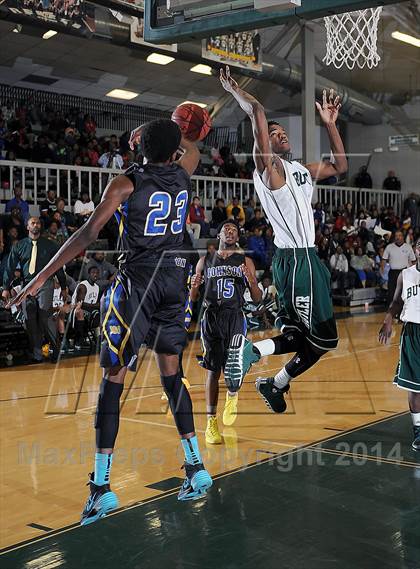 Thumbnail 2 in Butler vs. Johnson photogallery.