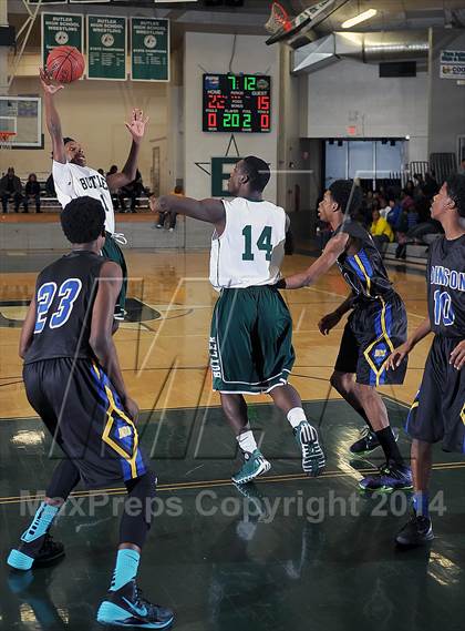 Thumbnail 3 in Butler vs. Johnson photogallery.