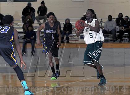 Thumbnail 3 in Butler vs. Johnson photogallery.