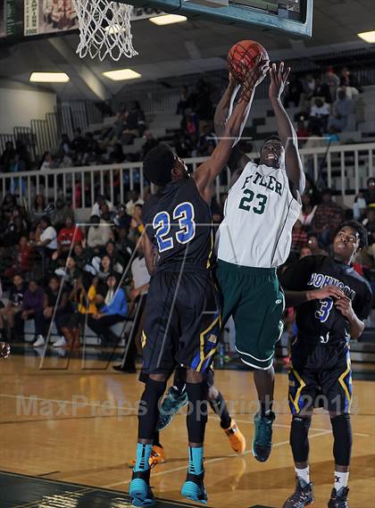Thumbnail 3 in Butler vs. Johnson photogallery.