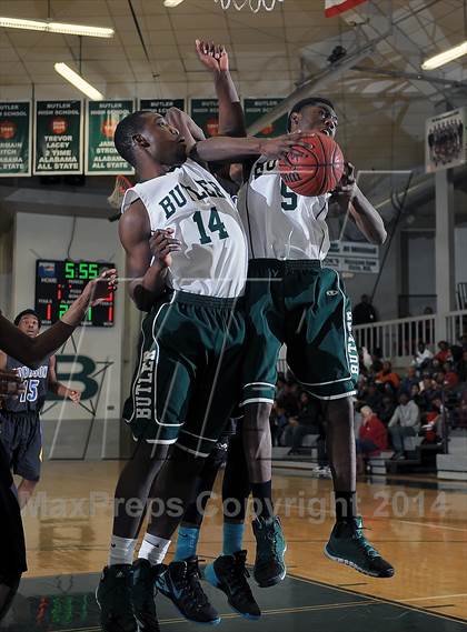 Thumbnail 2 in Butler vs. Johnson photogallery.