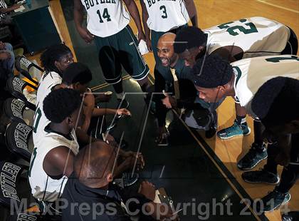 Thumbnail 2 in Butler vs. Johnson photogallery.