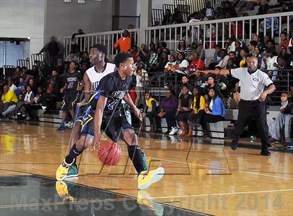 Thumbnail 2 in Butler vs. Johnson photogallery.
