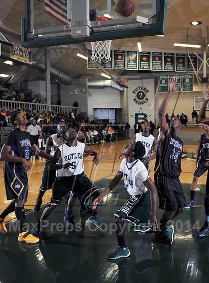 Thumbnail 3 in Butler vs. Johnson photogallery.