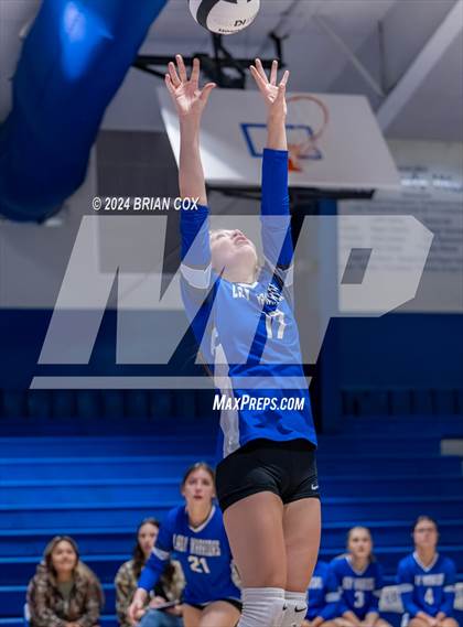 Thumbnail 3 in Marshall @ Cotter photogallery.