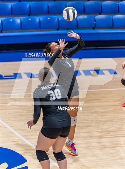 Thumbnail 2 in Marshall @ Cotter photogallery.