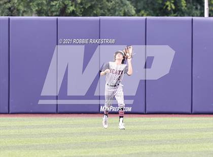 Thumbnail 3 in Rockwall vs. Rockwall-Heath (UIL 6A Regional Finals Game 2) photogallery.