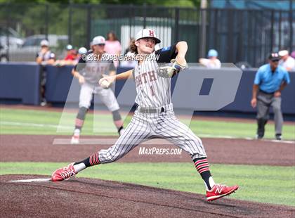 Thumbnail 2 in Rockwall vs. Rockwall-Heath (UIL 6A Regional Finals Game 2) photogallery.