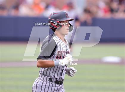 Thumbnail 2 in Rockwall vs. Rockwall-Heath (UIL 6A Regional Finals Game 2) photogallery.