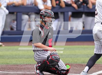 Thumbnail 3 in Rockwall vs. Rockwall-Heath (UIL 6A Regional Finals Game 2) photogallery.