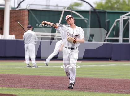 Thumbnail 2 in Rockwall vs. Rockwall-Heath (UIL 6A Regional Finals Game 2) photogallery.