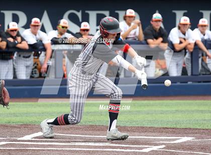 Thumbnail 3 in Rockwall vs. Rockwall-Heath (UIL 6A Regional Finals Game 2) photogallery.