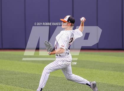Thumbnail 1 in Rockwall vs. Rockwall-Heath (UIL 6A Regional Finals Game 2) photogallery.