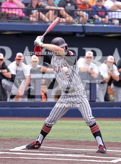 Thumbnail 2 in Rockwall vs. Rockwall-Heath (UIL 6A Regional Finals Game 2) photogallery.