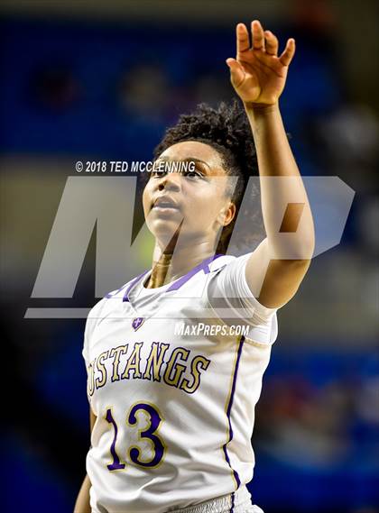 Thumbnail 3 in Central Arkansas Christian vs. Riverview (AAA 4A Final) photogallery.