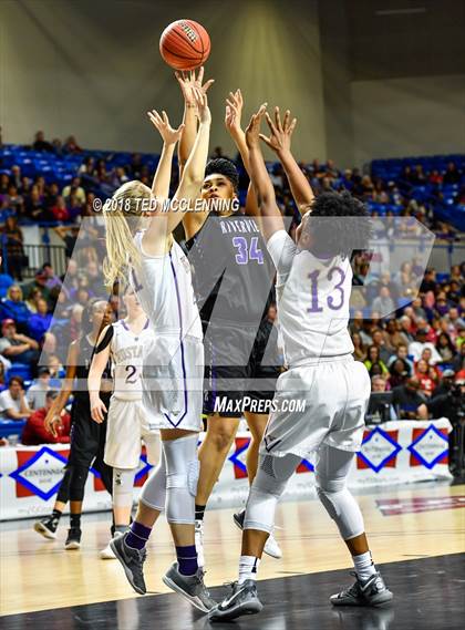 Thumbnail 2 in Central Arkansas Christian vs. Riverview (AAA 4A Final) photogallery.