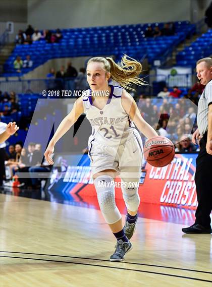 Thumbnail 1 in Central Arkansas Christian vs. Riverview (AAA 4A Final) photogallery.