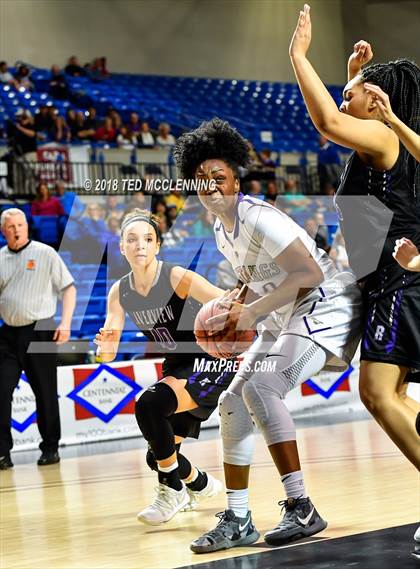 Thumbnail 2 in Central Arkansas Christian vs. Riverview (AAA 4A Final) photogallery.