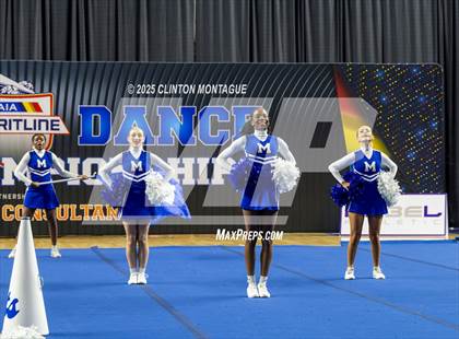 Thumbnail 1 in Mesquite - Cheer (AIA Division III Prelims) photogallery.