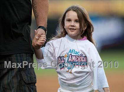 Thumbnail 3 in Aflac All-American Baseball Classic 2010 photogallery.