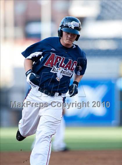 Thumbnail 2 in Aflac All-American Baseball Classic 2010 photogallery.