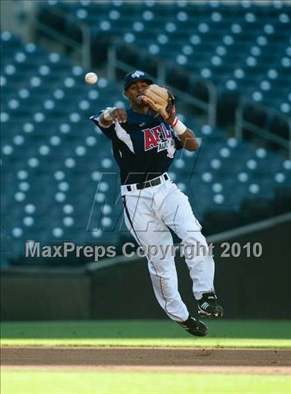 Thumbnail 2 in Aflac All-American Baseball Classic 2010 photogallery.
