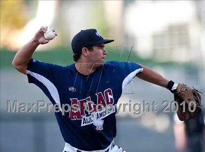 Thumbnail 3 in Aflac All-American Baseball Classic 2010 photogallery.