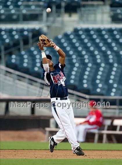 Thumbnail 2 in Aflac All-American Baseball Classic 2010 photogallery.