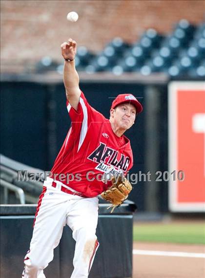 Thumbnail 1 in Aflac All-American Baseball Classic 2010 photogallery.